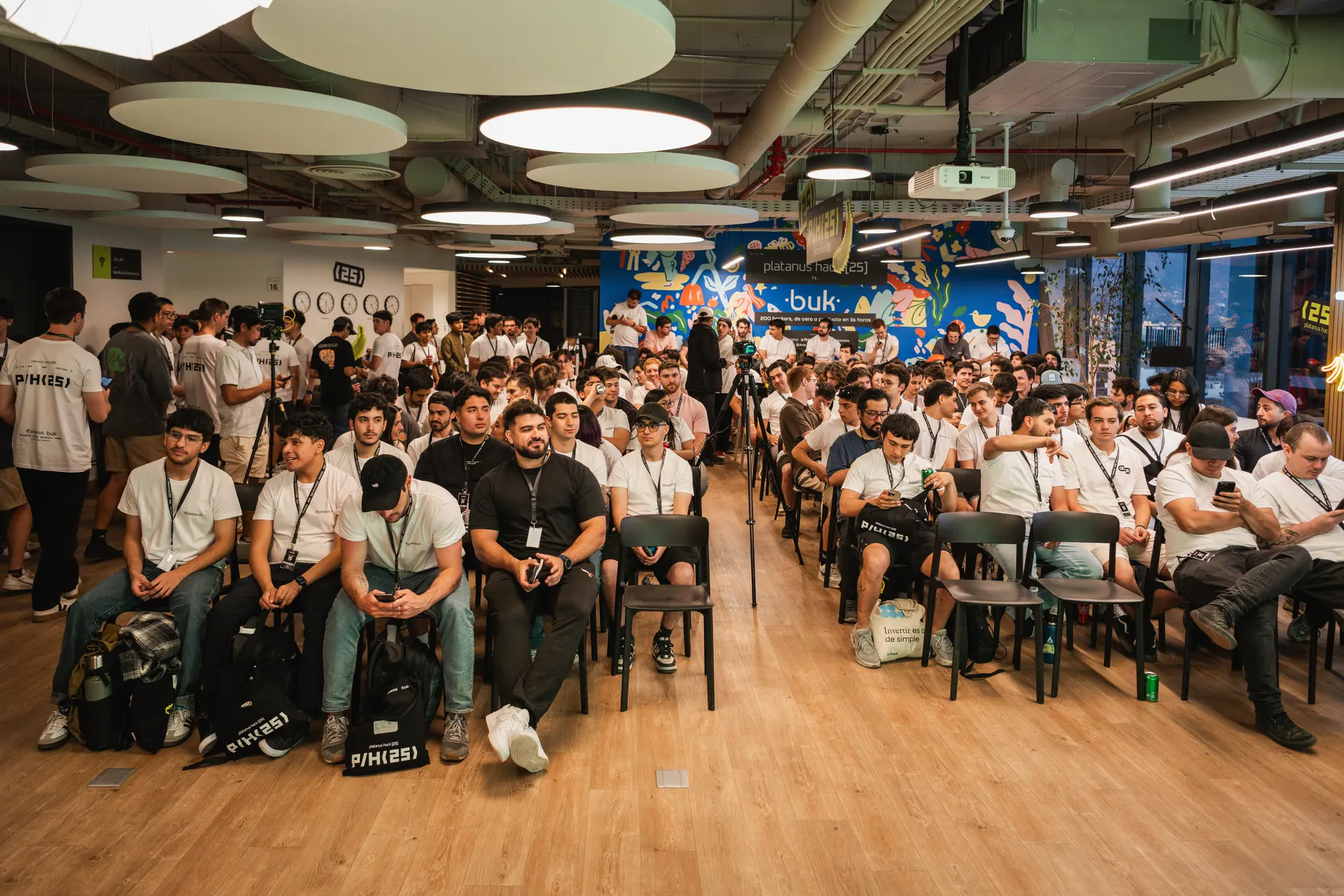 Hack 25 photo 1