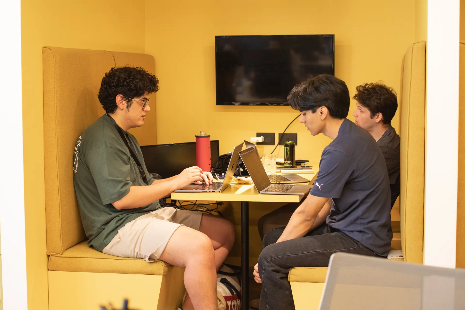 Hack 25 photo 15