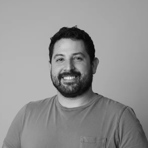 Nicolás Teare